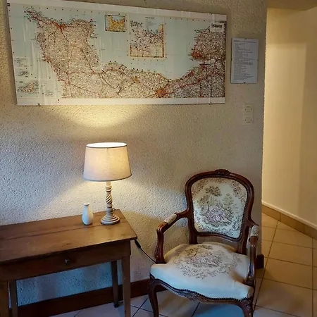 Maison du Terroir: Chambres Privées avec Petit-Déjeuner Artisanal Vierville-sur-Mer Exterior photo