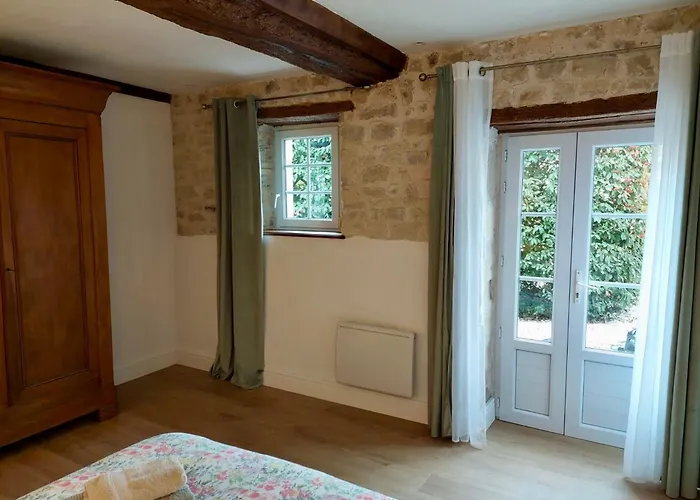 Maison 2 chambres avec espace extérieur privé et petit-déjeuner en supplément - fait-maison et produits locaux